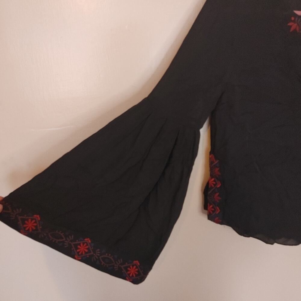 Cinq a sept Black Delicate Size Extra Small XS Top Blouse Embroidered - Picture 2 of 9